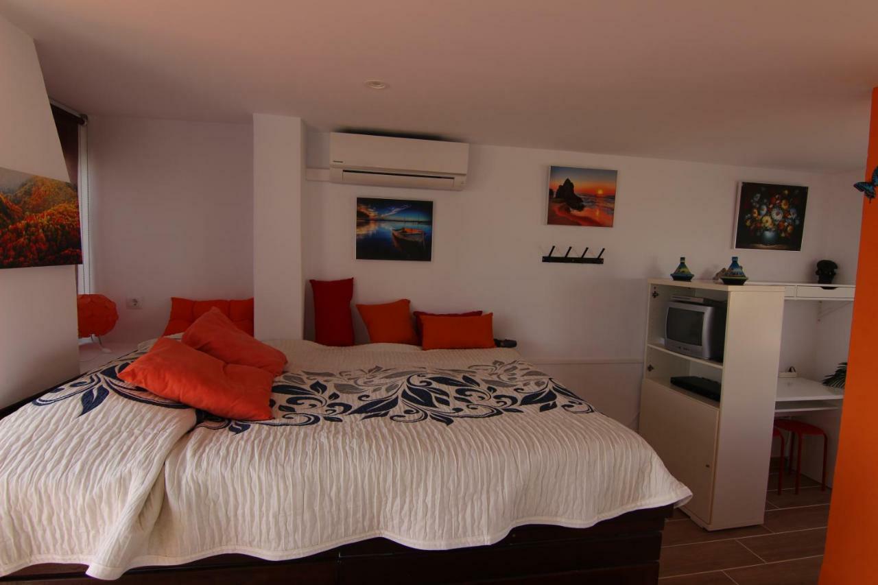 Appartement Atico Duplex En 1A Linea De Mar à Dénia Extérieur photo